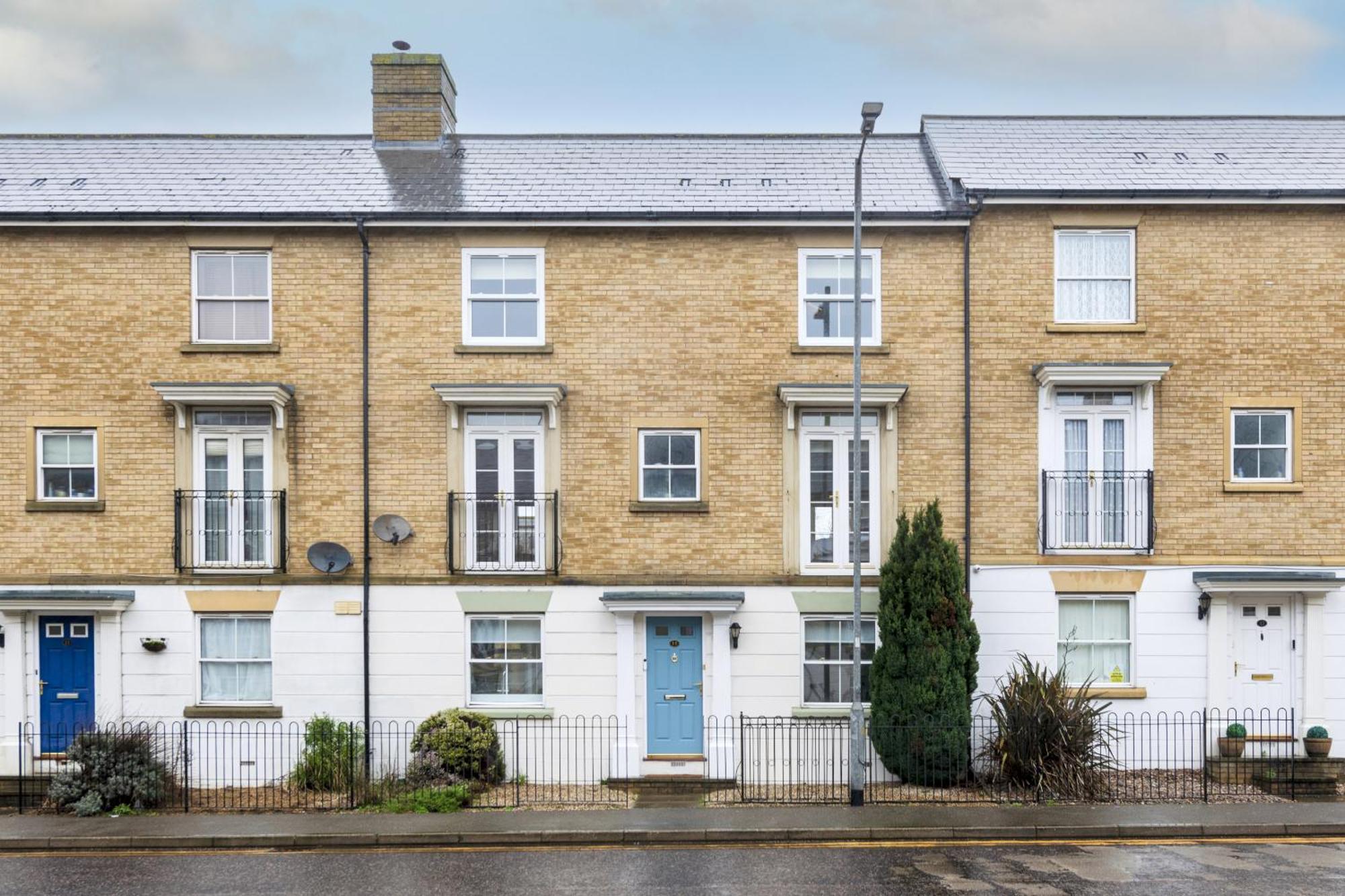 Luxurious 3 Bed House With Free Parking, Close To The Train Station & Town Braintree Exterior photo
